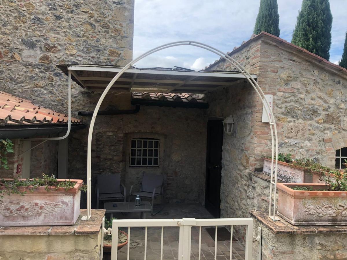 Tenuta Decimo - Il Borgo Di Mariano San Gimignano Exterior photo