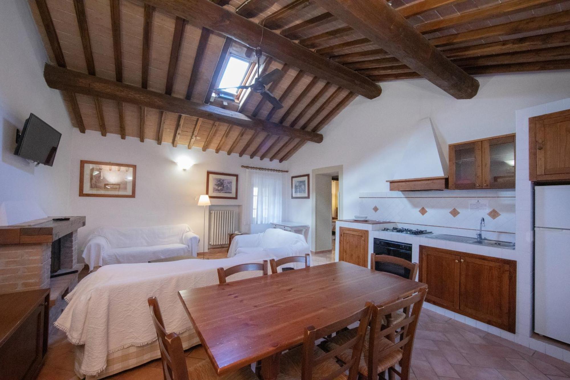 Tenuta Decimo - Il Borgo Di Mariano San Gimignano Exterior photo