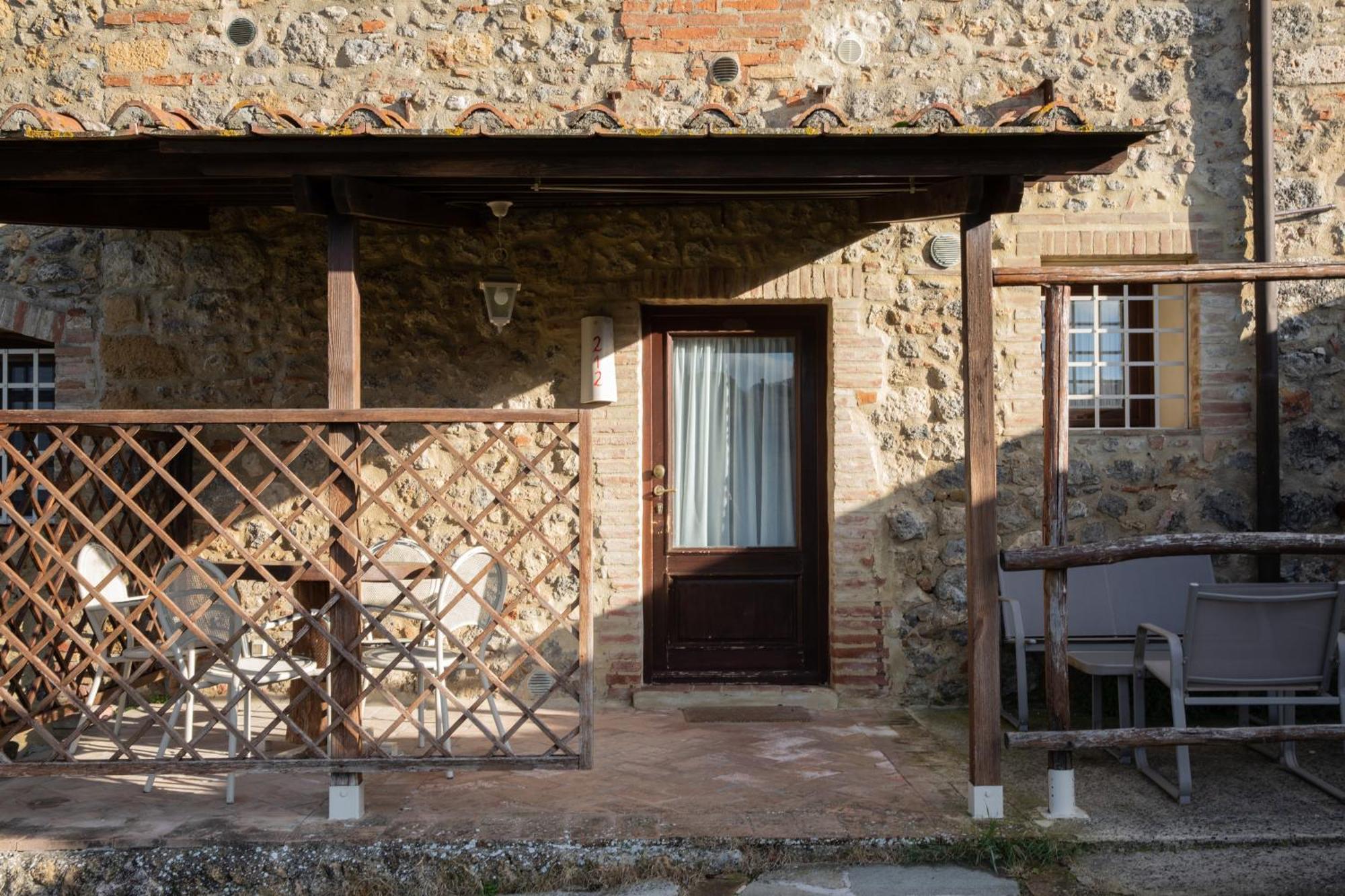 Tenuta Decimo - Il Borgo Di Mariano San Gimignano Exterior photo